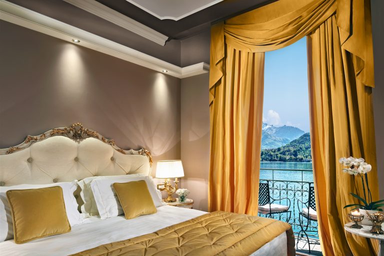 7 - Signature Suite - Bedroom