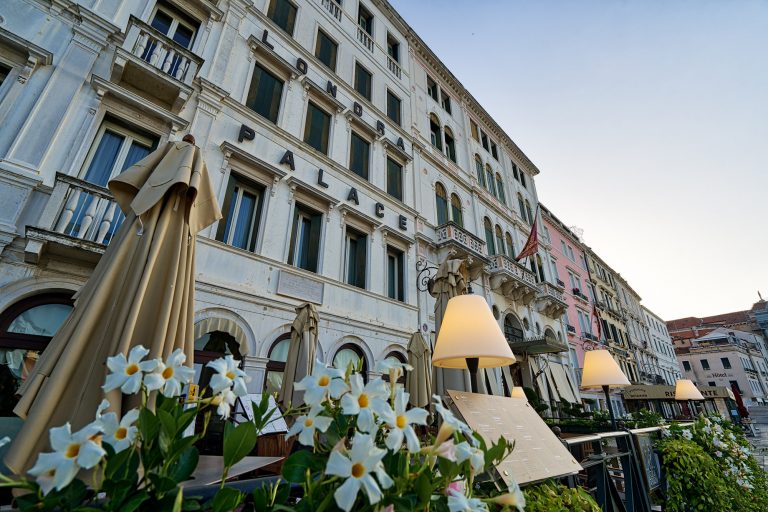 Hotel Londra Palace -Facade