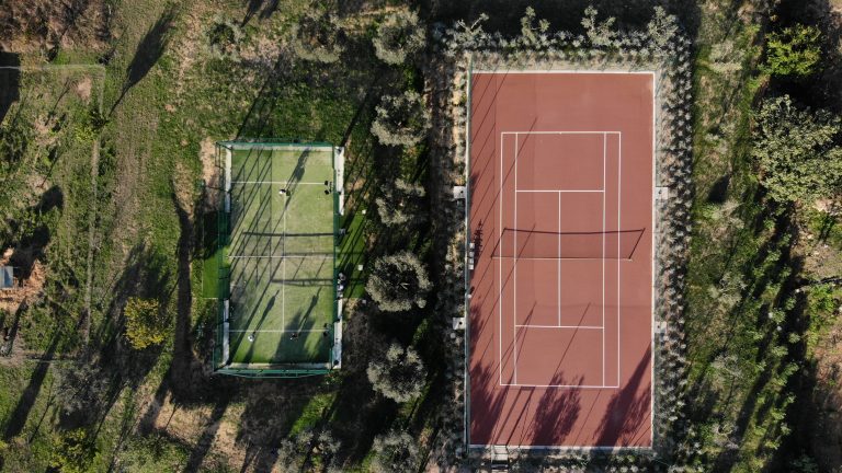 LR Padel and Tennis Courts