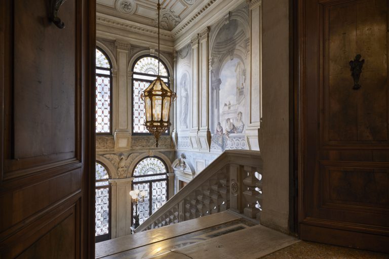Aman Venice - Interior - Grande Staircase.tif