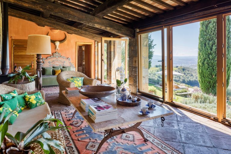Castello di Vicarello_Sassi living room with a view