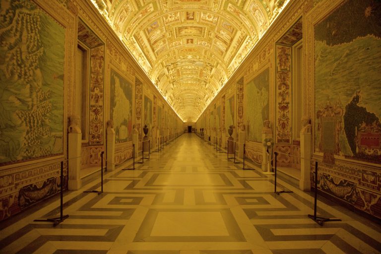 IC Bellagio - Vatican Museums