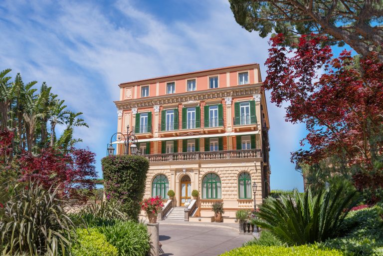 Grand Hotel Excelsior Vittoria - POSH09 (1)