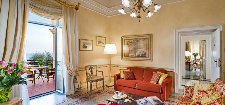 Grand Hotel Excelsior Vittoria - Panoramica_Suite2_RN