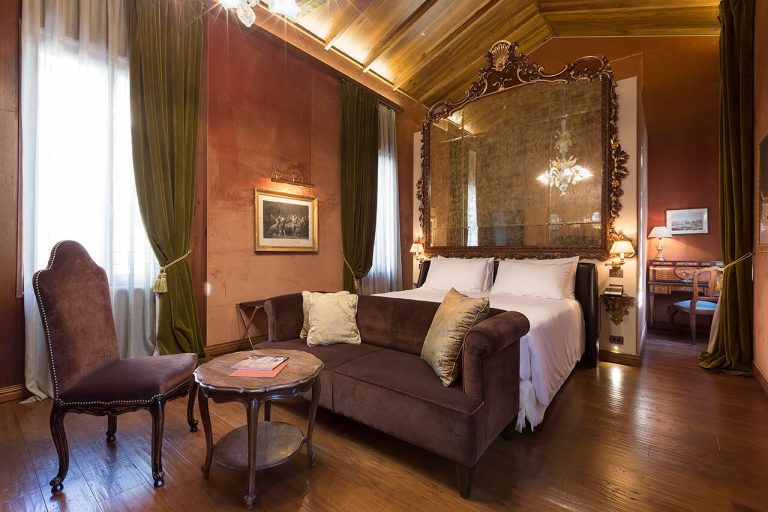 Palazzo-Venart-Prestige-Room-104-a