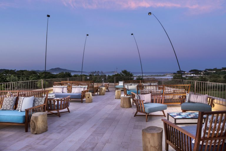 03_Baglioni_Resort_Sardinia_Terrace_Bar