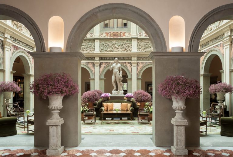 Four Seasons Hotel FirenzeFor Duco Corriere_Four Seasons Hotel Firenze Lobby