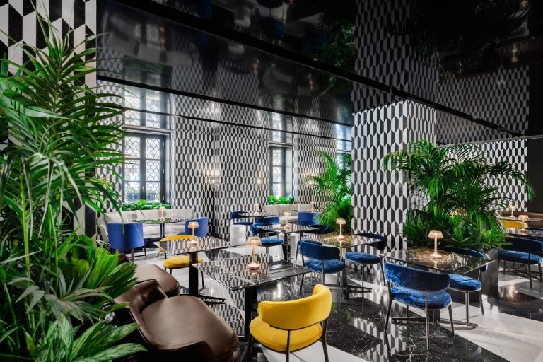 MOMLN – Mandarin Garden – Interior 2
