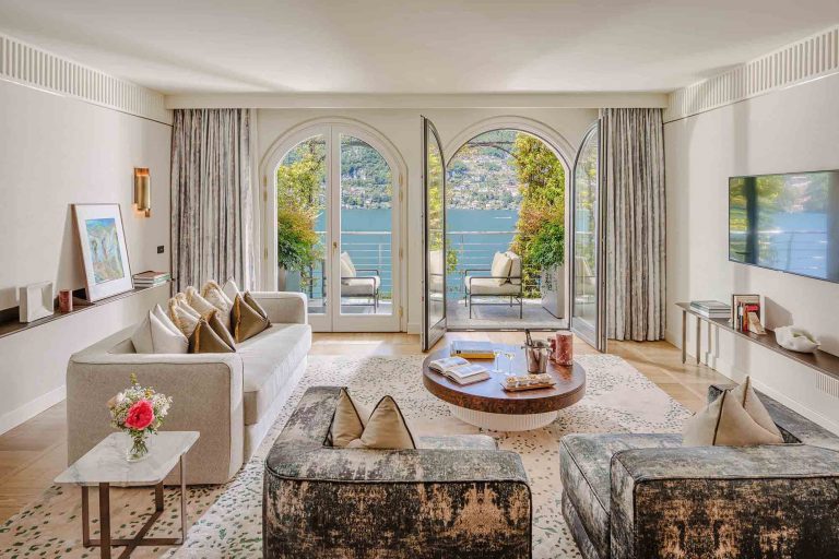 Mandarin Oriental, Lago di Como - Grand Vista Lago Suite - Living (Q)