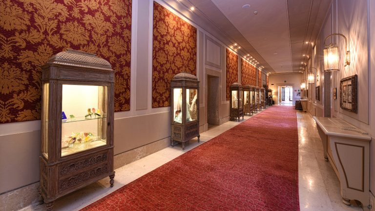 San Clemente Palace - KIVCE2_Hotel_Corridor_Displays