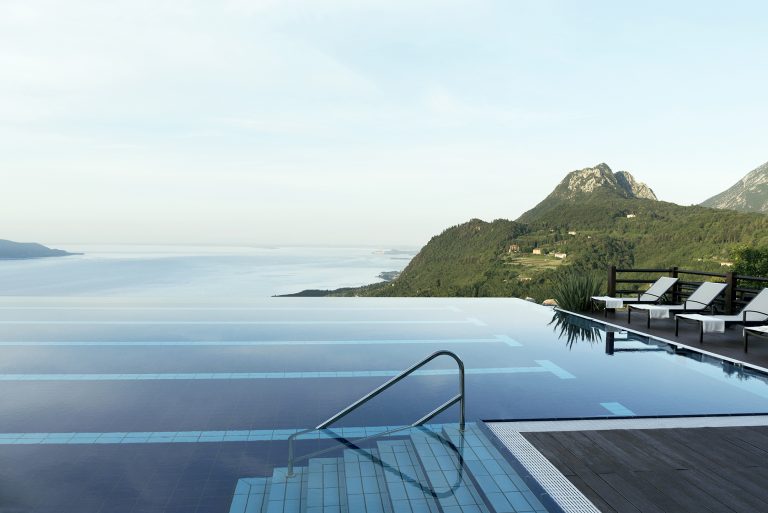Lefay Resort & SPA Lago di Garda Infinity Pool