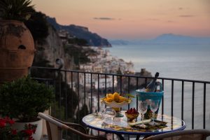 Anantara_Convento_di_Amalfi_Grand_Hotel_Junior_Sea_View_Terrace_with_Jacuzzi_Detail