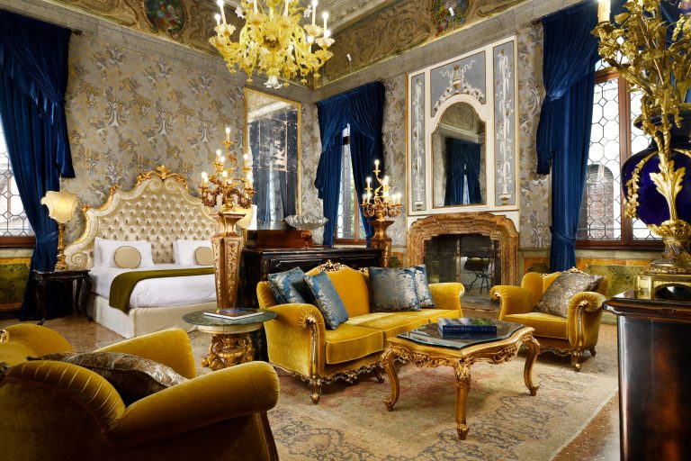 Palazzo Venart Luxury Hotel - Luxury Suite Open Plan