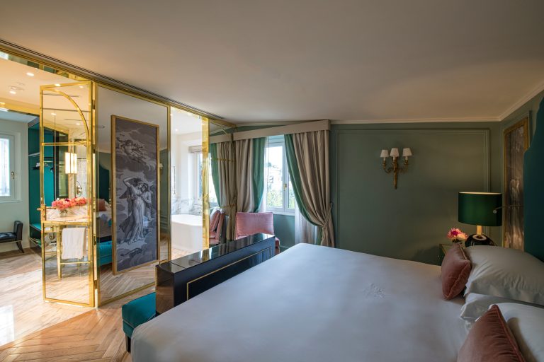Hotel D'Inghliterra - 8.Penthouse Suite - Bedroom