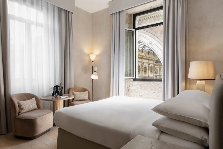 Park Hyatt Milano - ParkHyattMilano_DeluxeRoom_405_Window